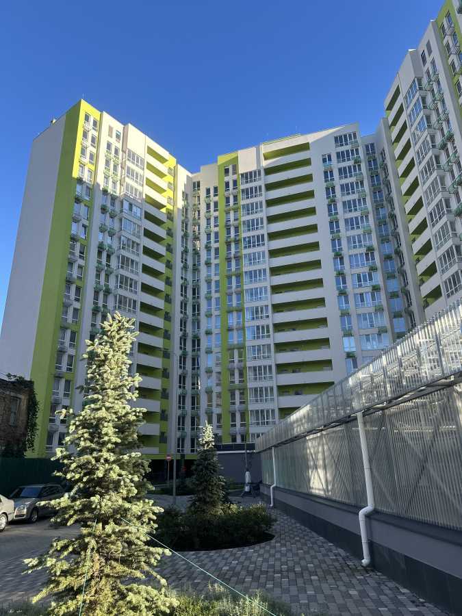 Аренда 3-комнатной квартиры 84 м², Олеся Бабия ул., Бердника, 1д