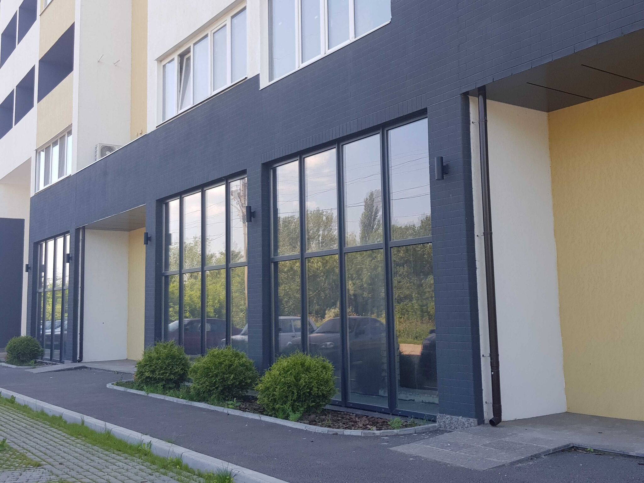 Продаж 1-кімнатної квартири 52 м²