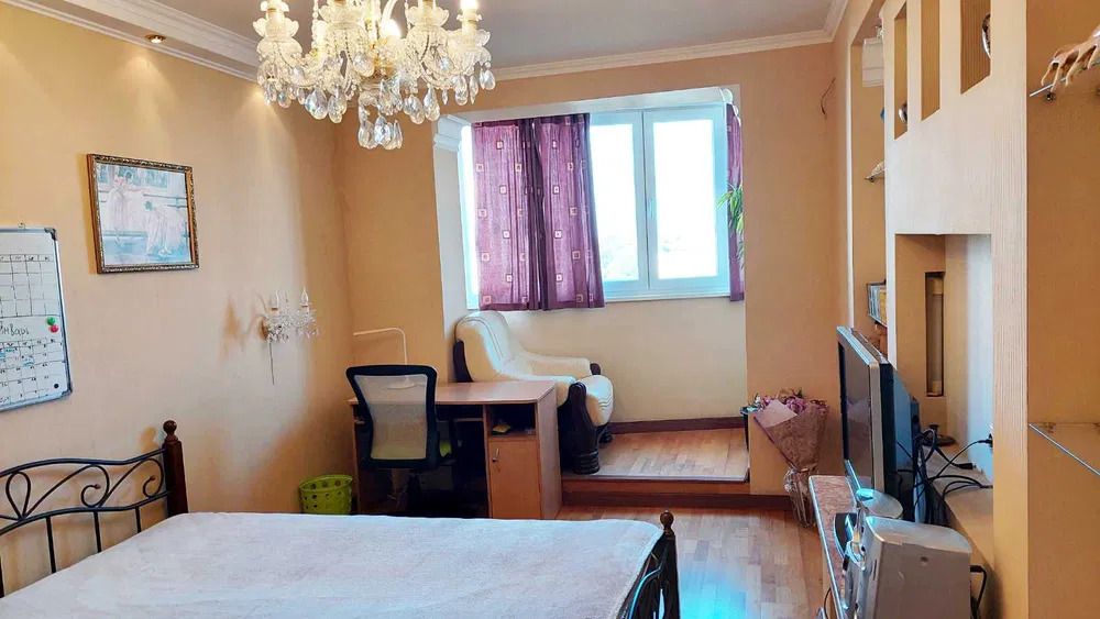 Аренда 4-комнатной квартиры 100 м²