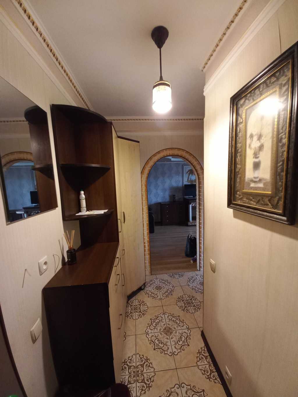 Продаж 1-кімнатної квартири 31 м², Кирилівська вул., 127