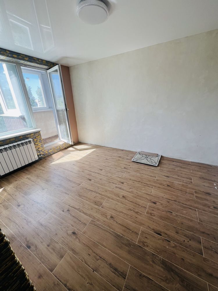 Продаж 1-кімнатної квартири 29.5 м²