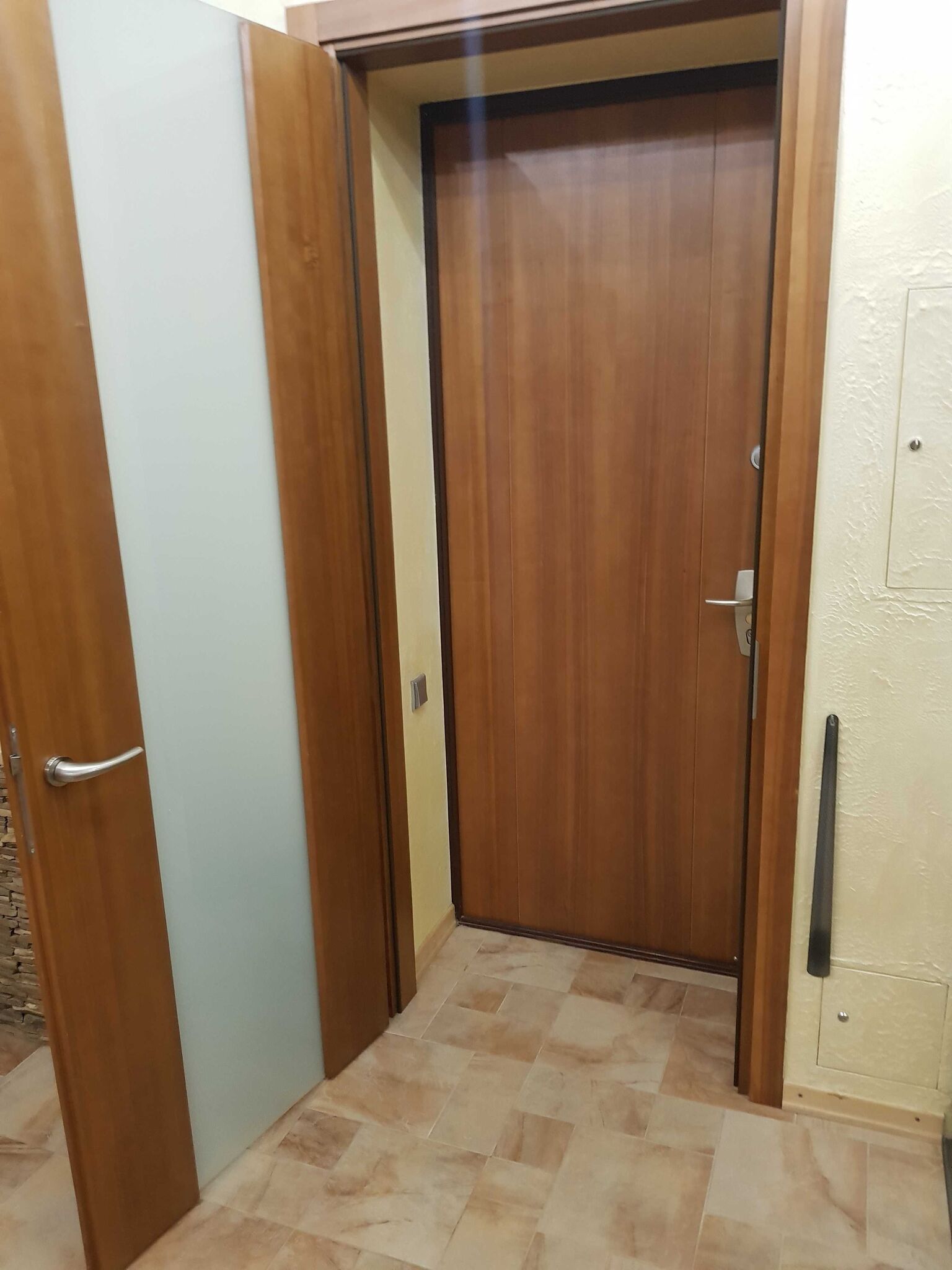 Продаж 3-кімнатної квартири 150 м²