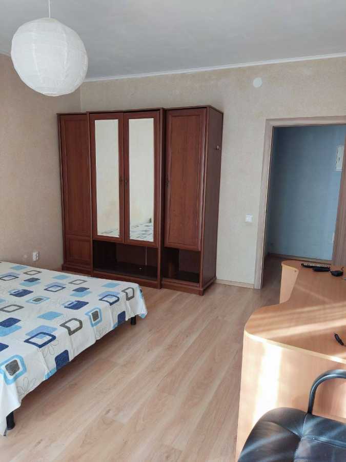 Продаж 1-кімнатної квартири 41 м², Метрологічна вул., 13