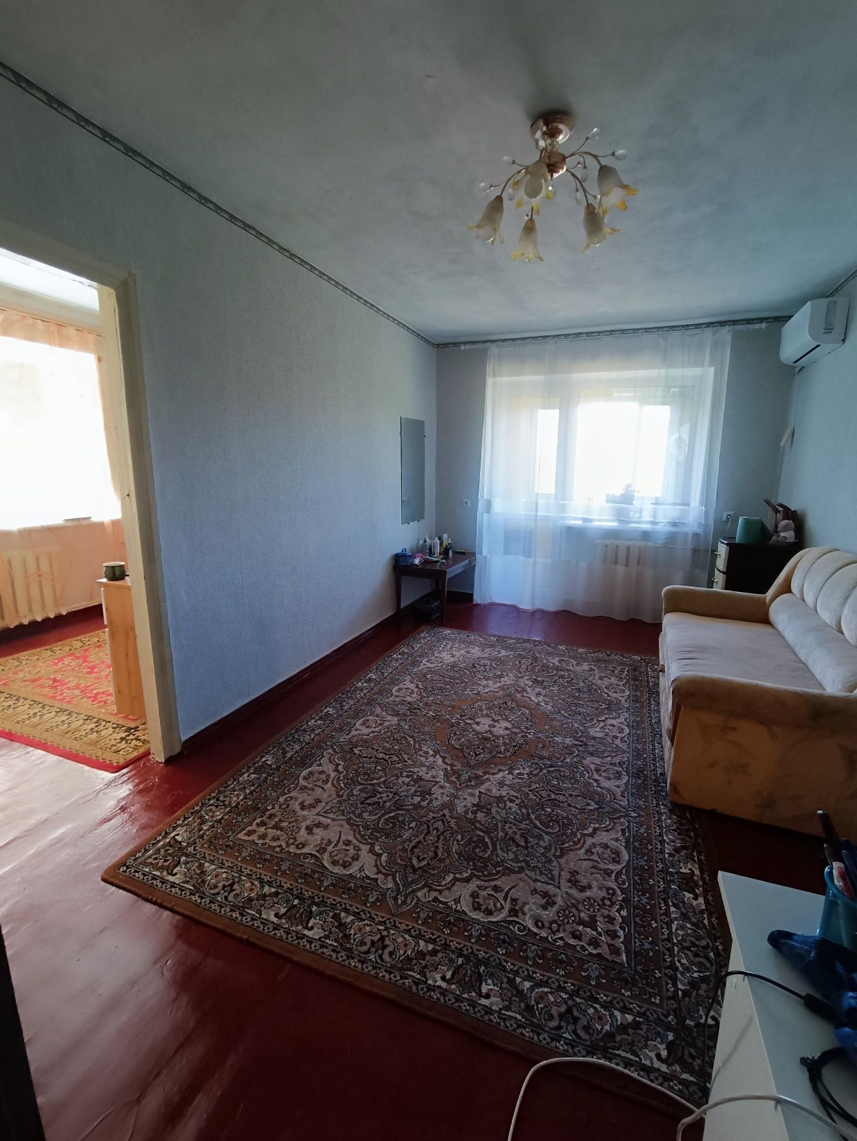 Продажа 2-комнатной квартиры 43 м²