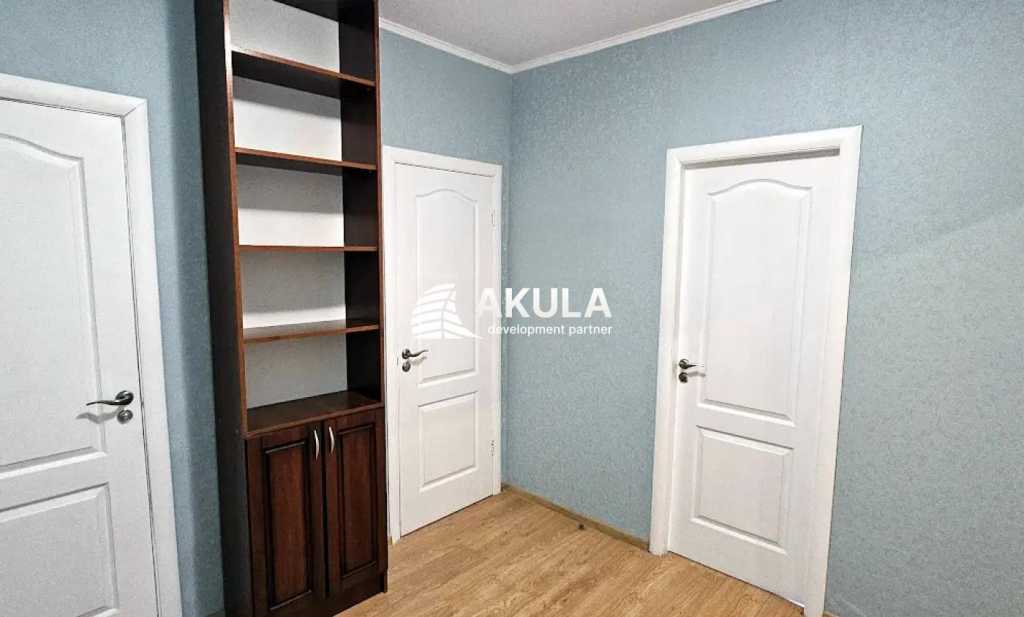 Продажа 3-комнатной квартиры 70.6 м², Оболонский просп.