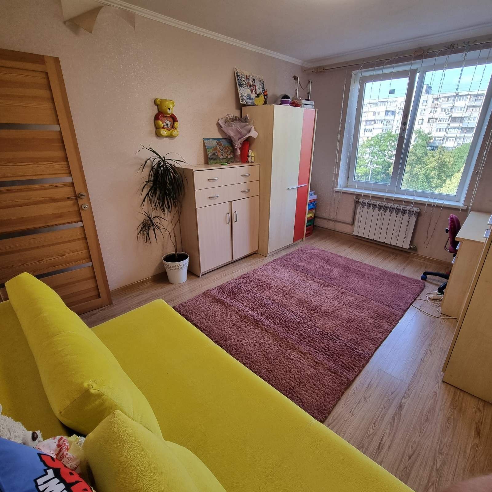 Продаж 3-кімнатної квартири 64 м²