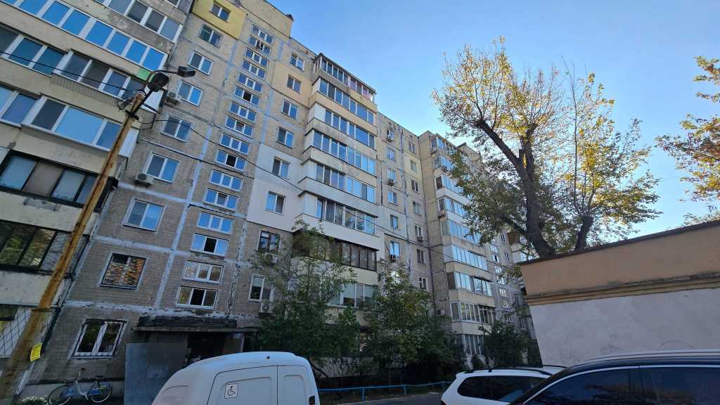 Продаж 2-кімнатної квартири 47 м², Борщагівська вул., 2