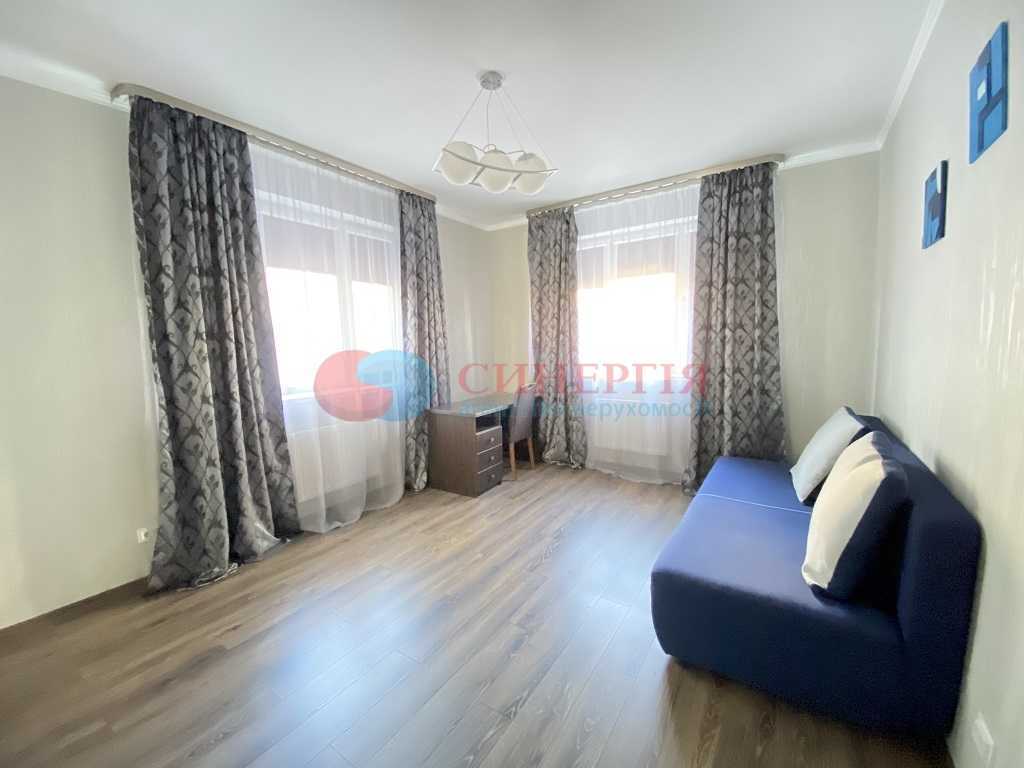 Аренда 4-комнатной квартиры 100 м², Мельникова, 51Б