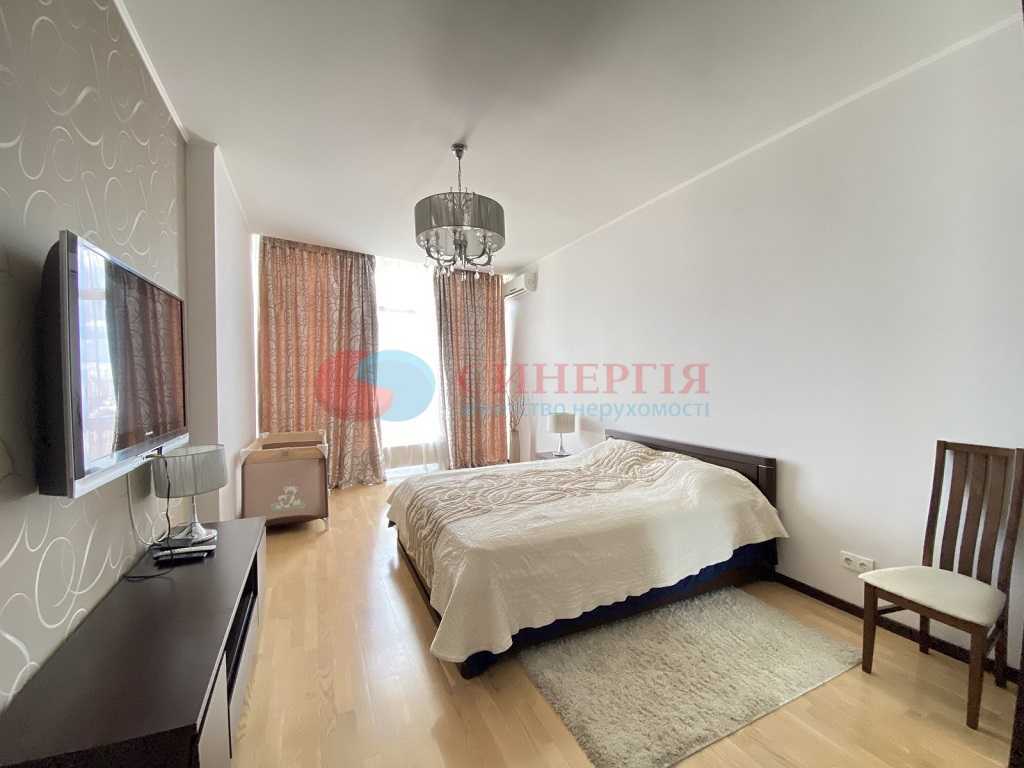 Аренда 3-комнатной квартиры 104 м², Дмитриевская ул., 80