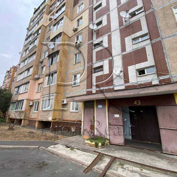 Продаж 1-кімнатної квартири 38 м², Райдужна вул., 43