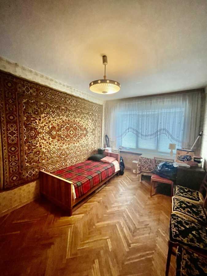 Продаж 2-кімнатної квартири 43.8 м², Набережно-Корчуватська вул., 56/66К2