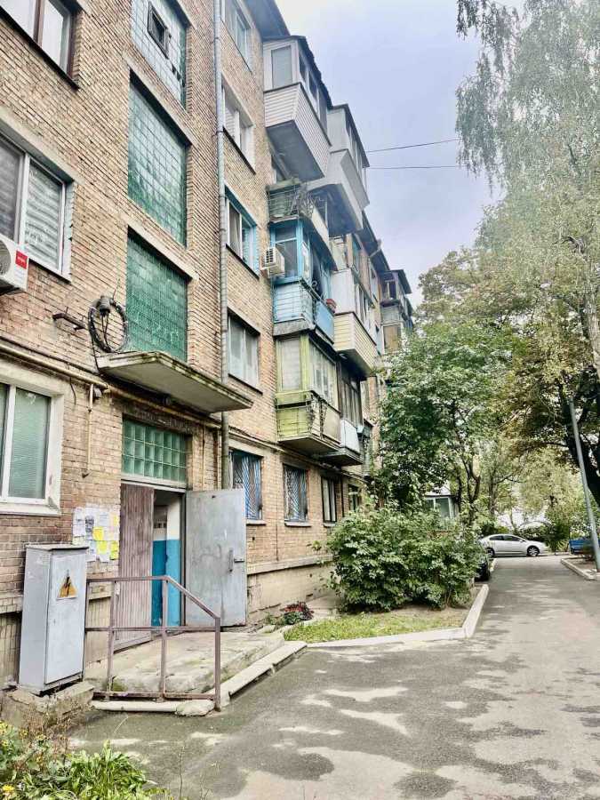 Продаж 2-кімнатної квартири 43.8 м², Набережно-Корчуватська вул., 56/66К2