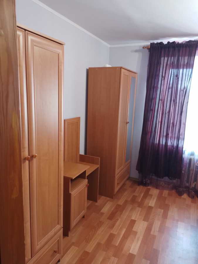 Продаж 3-кімнатної квартири 89 м², Олевська вул., 3В