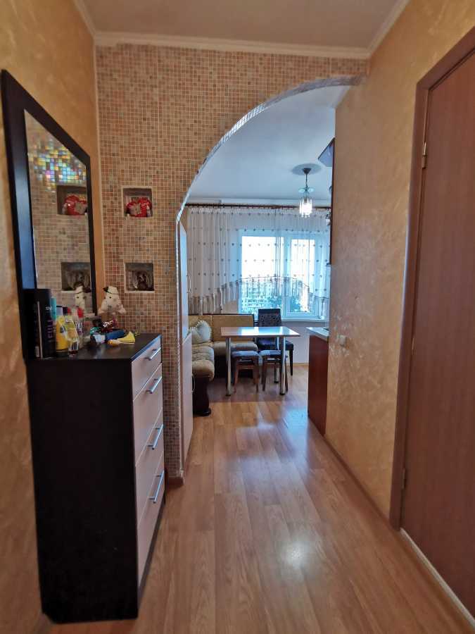 Продажа 3-комнатной квартиры 70 м², Иорданская ул., 11А