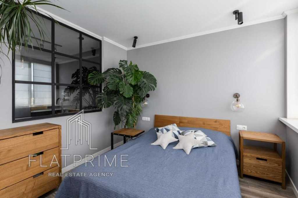 Продаж 1-кімнатної квартири 53 м², Вишгородська вул., 45А/5