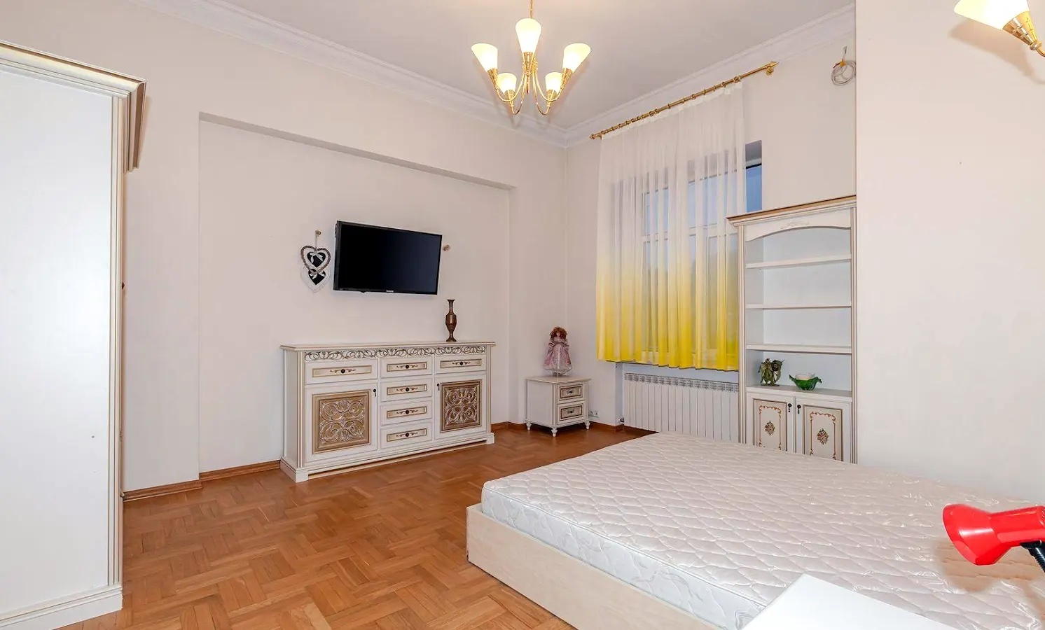 Оренда 3-кімнатної квартири 150 м², Саксаганського вул., 58