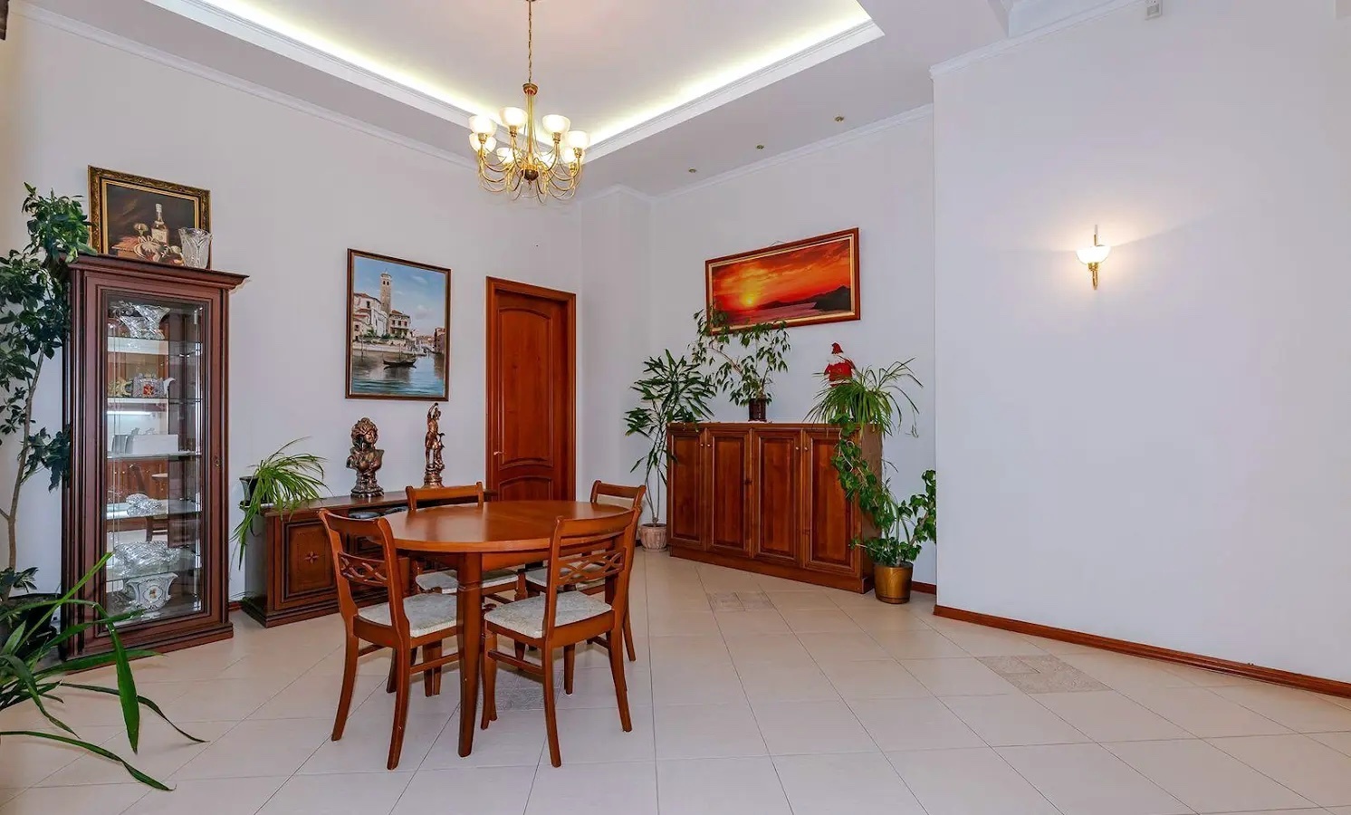 Аренда 3-комнатной квартиры 150 м², Саксаганского ул., 58