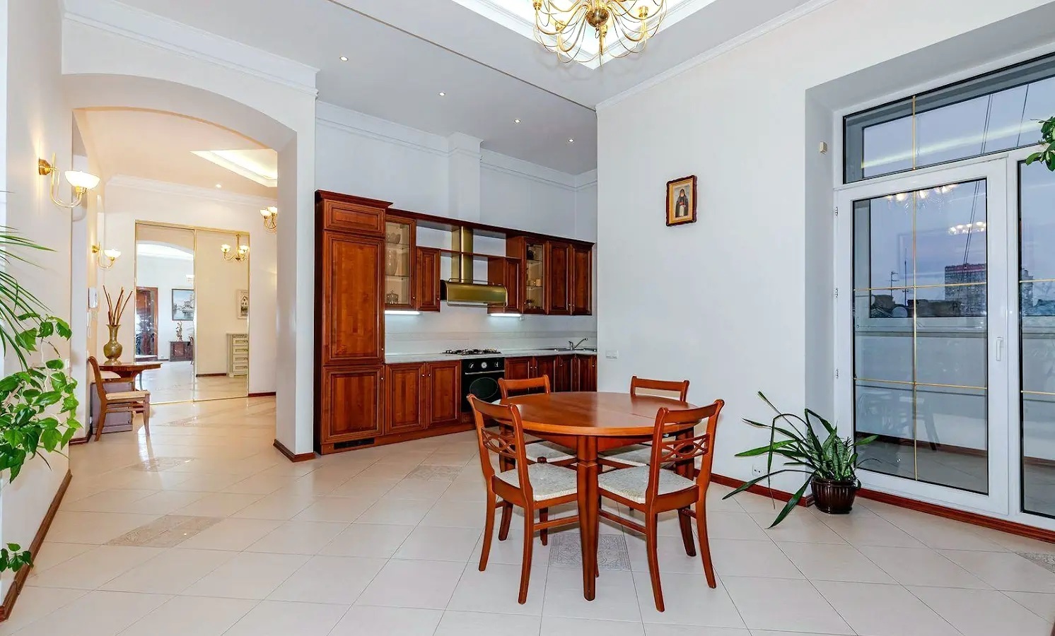 Аренда 3-комнатной квартиры 150 м², Саксаганского ул., 58
