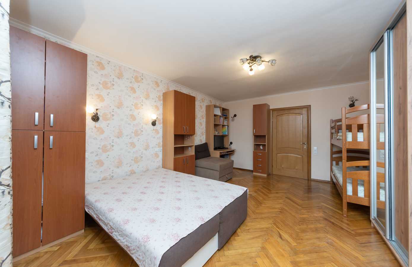 Продажа 3-комнатной квартиры 75 м², Георгия Тороповского ул., 47