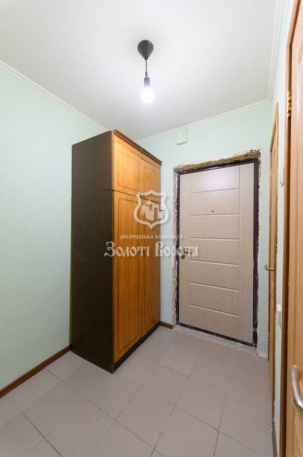 Продаж 1-кімнатної квартири 32 м², Василя Касіяна вул., 6Б