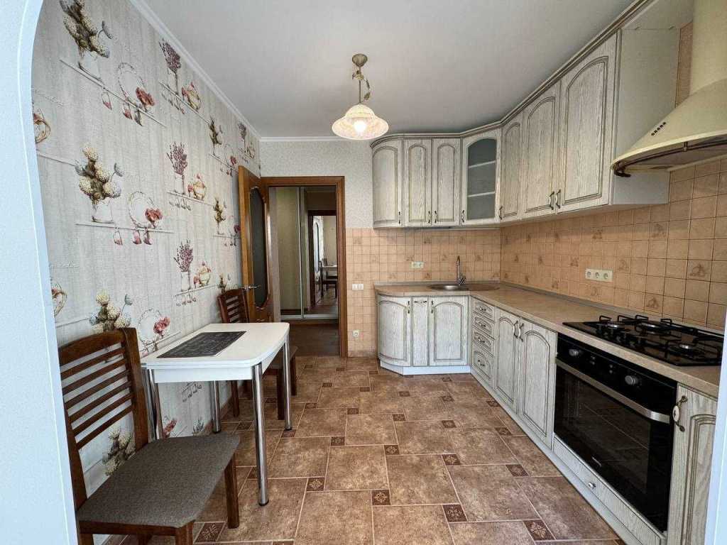 Продаж 1-кімнатної квартири 38 м², Л Українки, 26