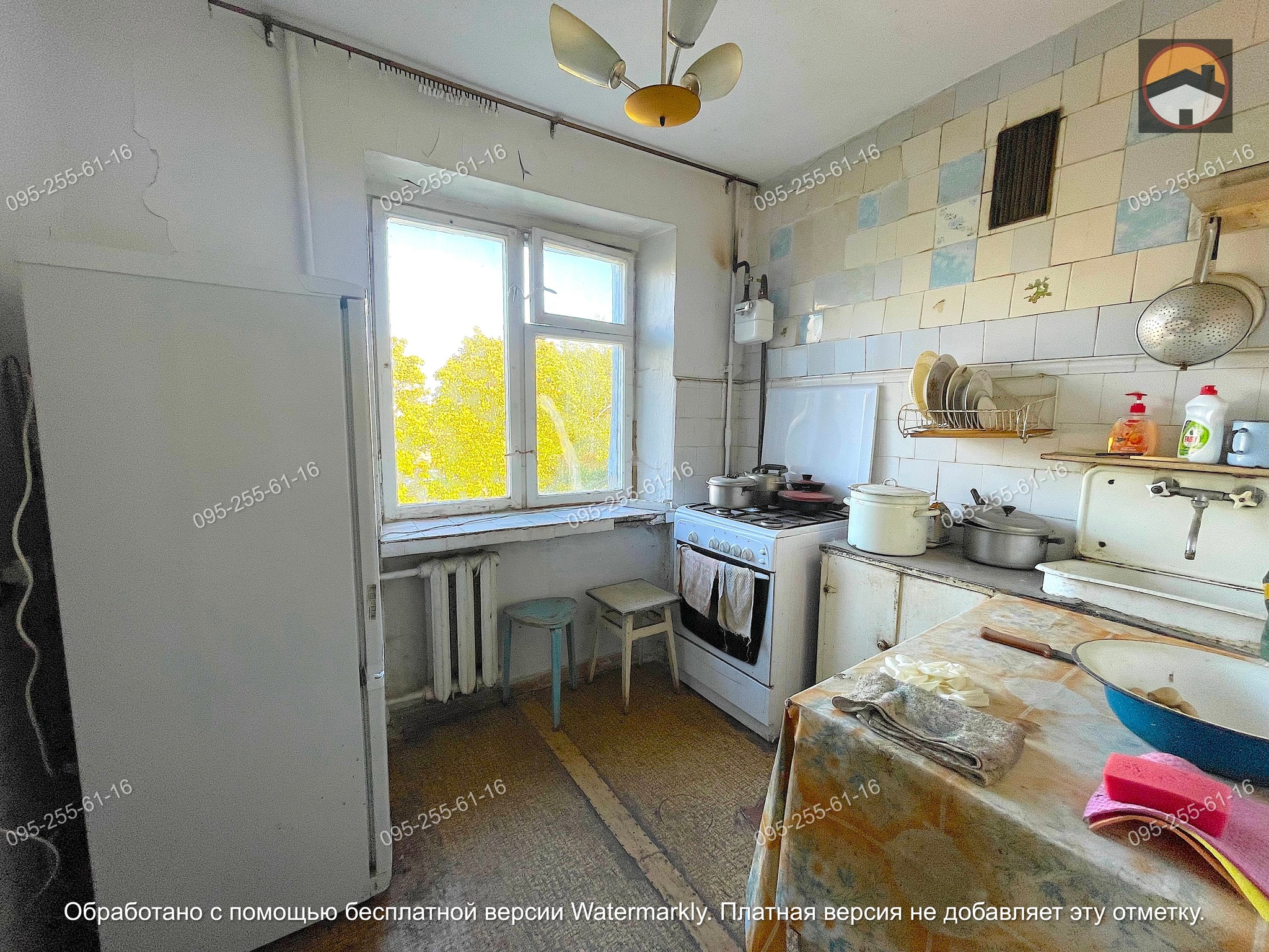 Продаж 2-кімнатної квартири 47 м², Роганська вул., 15