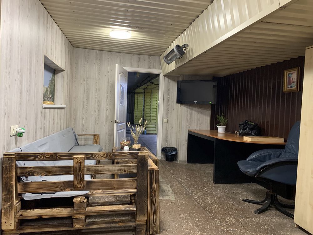 Продаж автомийки 300 м², Десантників пл., пл.1