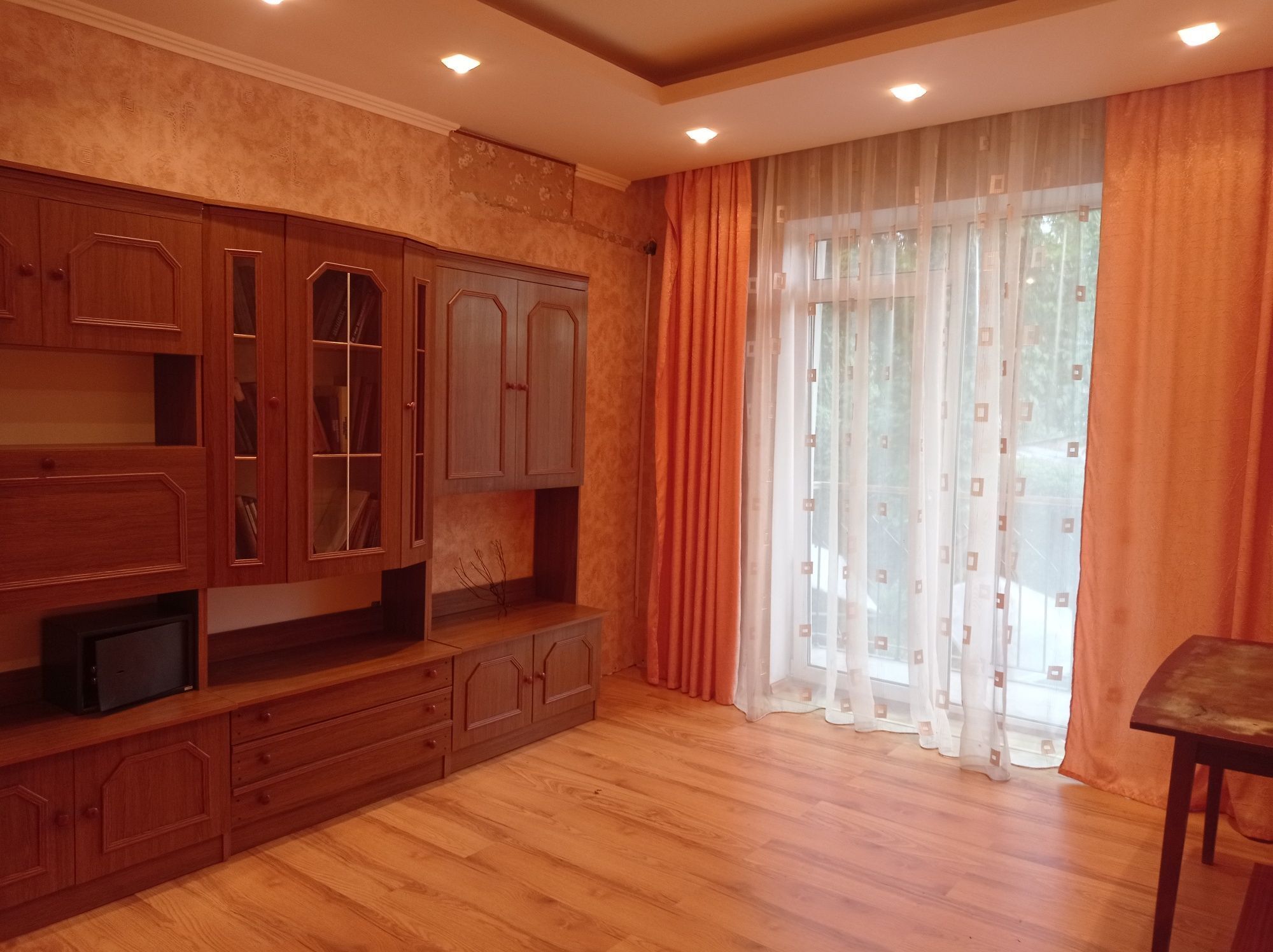 Продаж 2-кімнатної квартири 49 м², Паторжинського вул.