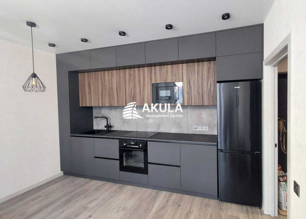 Продаж 2-кімнатної квартири 70 м², Олександра Олеся вул.