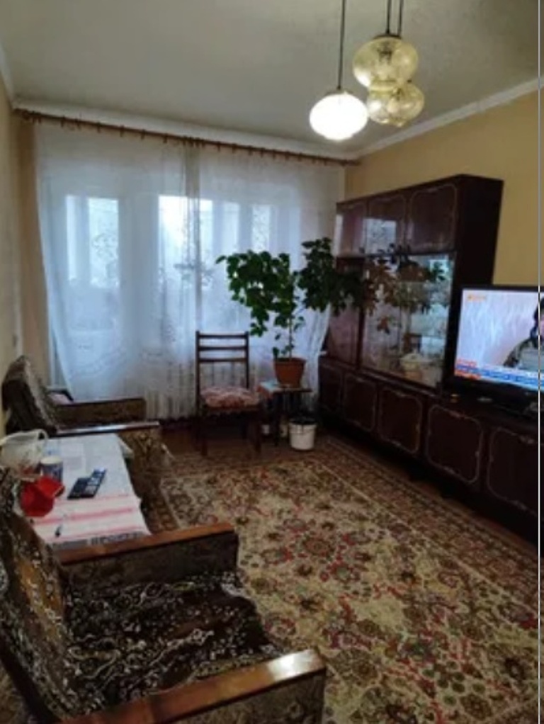 Продаж 2-кімнатної квартири 38 м², Дзвінка вул.