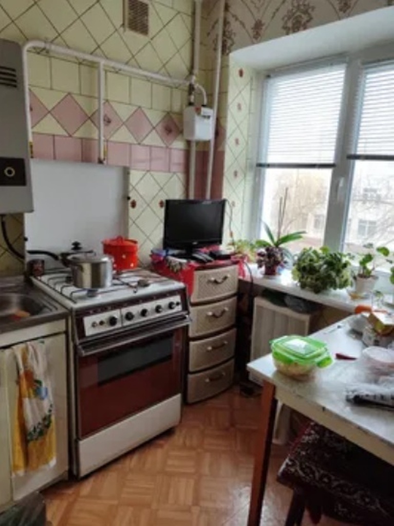 Продаж 2-кімнатної квартири 38 м², Дзвінка вул.