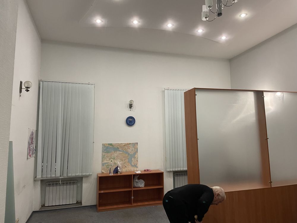 Продаж офісу 86 м², Княгині Ольги вул.