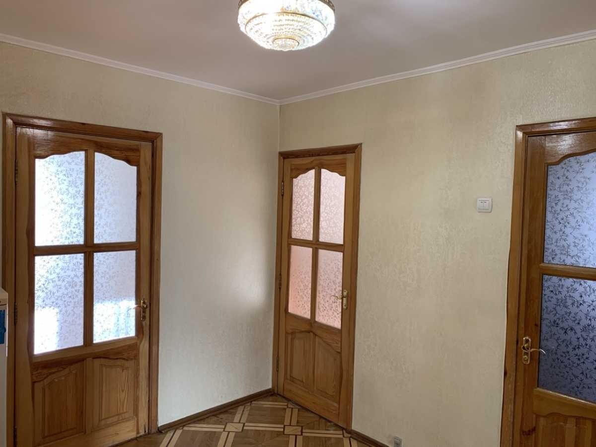 Продаж 2-кімнатної квартири 65 м², Михайла Донця вул., Драгоманова, 23Б