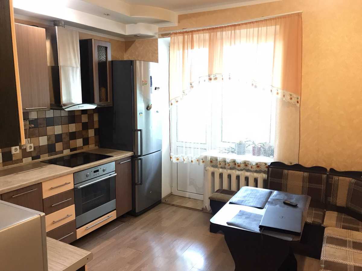 Оренда 1-кімнатної квартири 43 м², Анни Ахматової вул., 35А