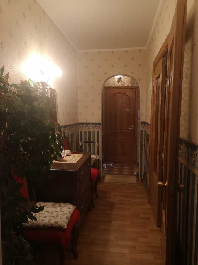 Продаж 3-кімнатної квартири 73 м², Каштанова вул., 14