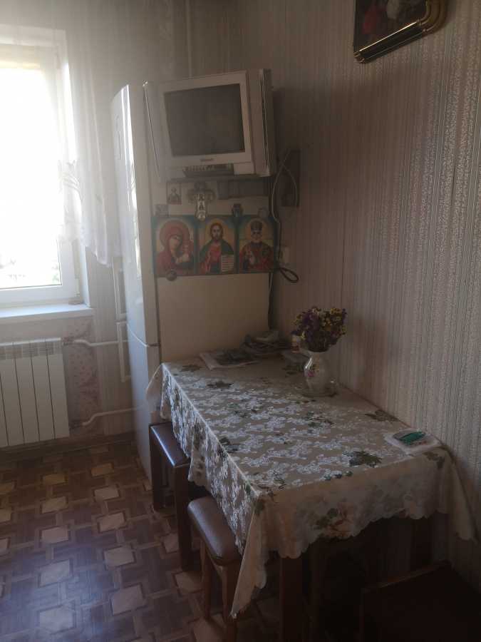 Продаж 3-кімнатної квартири 73 м², Каштанова вул., 14