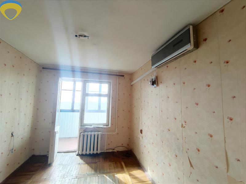 Продаж 4-кімнатної квартири 78 м², Академічна вул., 3/1