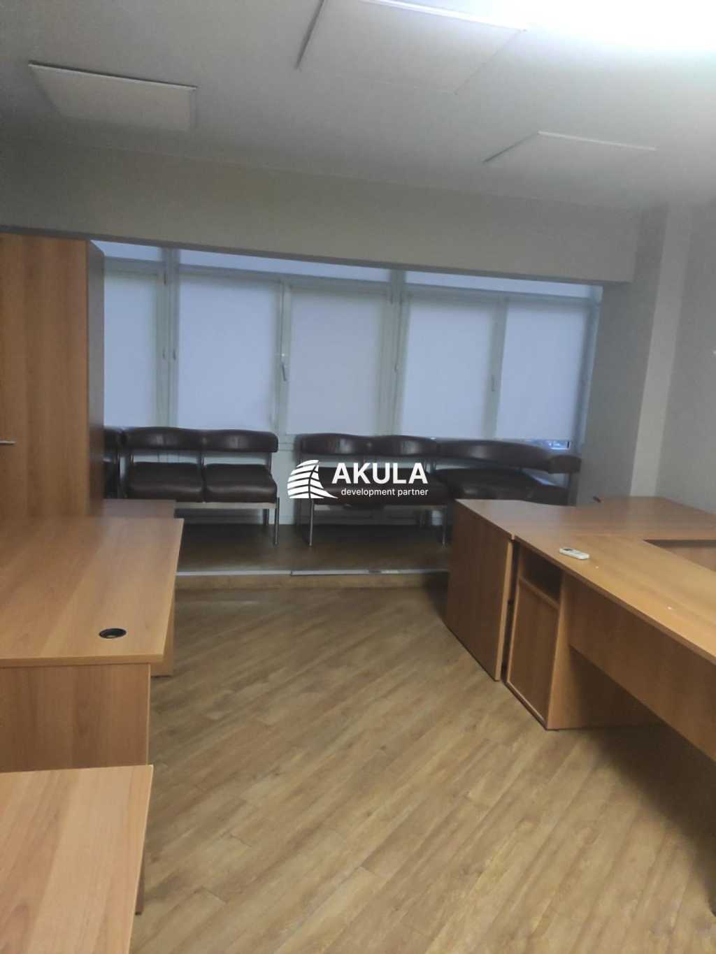 Продаж офісу 406 м², Володимира Антоновича вул.