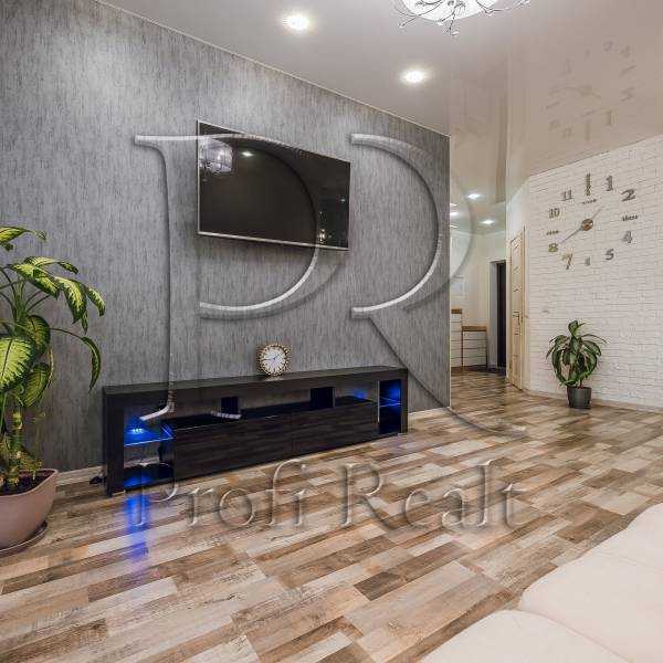 Продаж 2-кімнатної квартири 51 м², Драгоманова вул., 2А