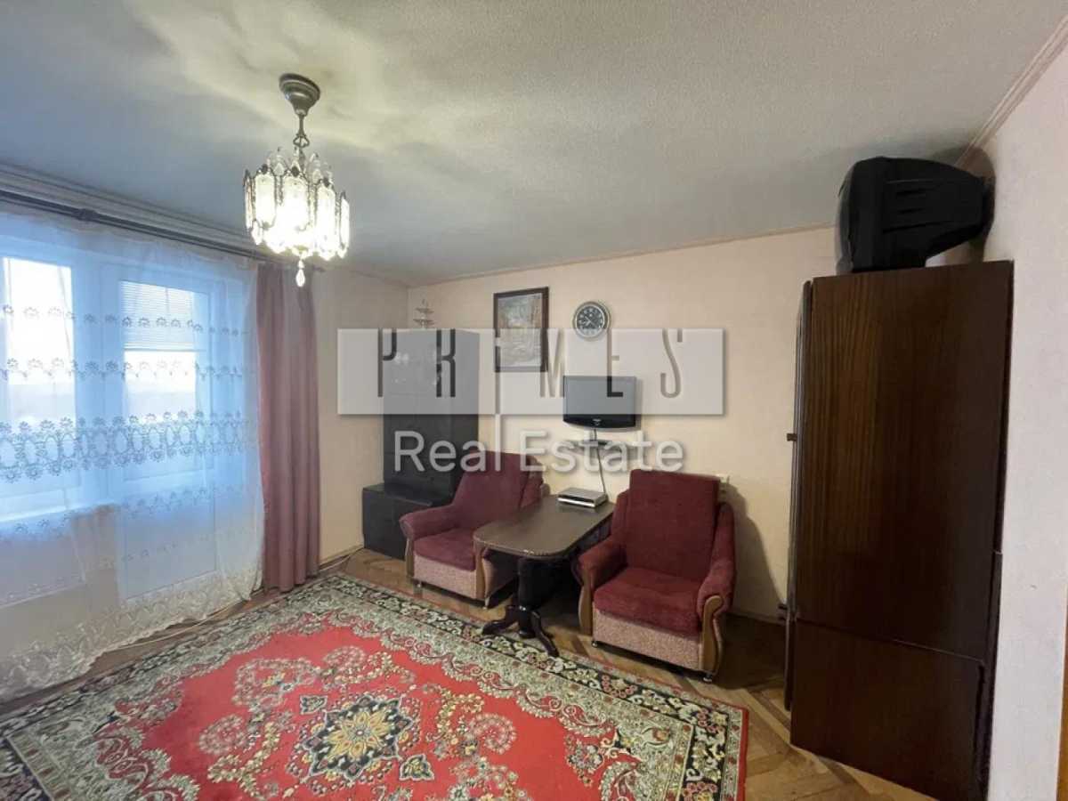 Продажа 2-комнатной квартиры 55 м², Полковника Потехина ул., 14