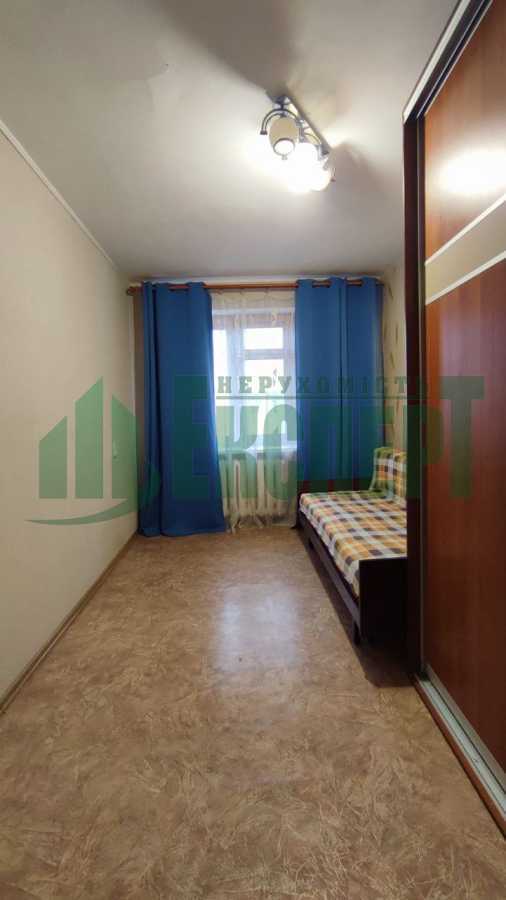 Продаж 3-кімнатної квартири 57 м², Зернова вул., 6