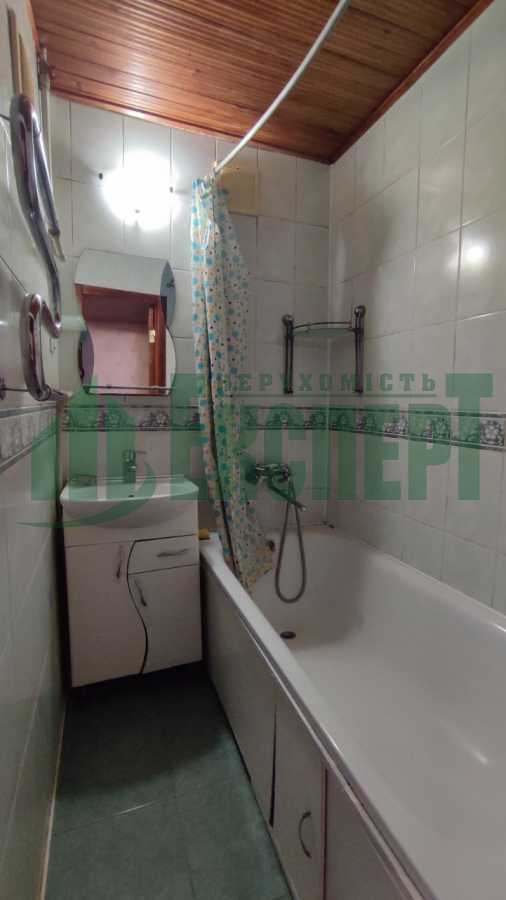 Продаж 3-кімнатної квартири 57 м², Зернова вул., 6