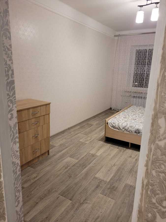 Продаж 3-кімнатної квартири 60 м², Павла Тичини просп., 3