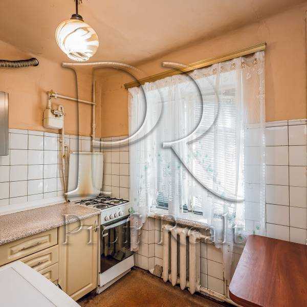 Продаж 3-кімнатної квартири 53 м², Ватутіна вул., 20