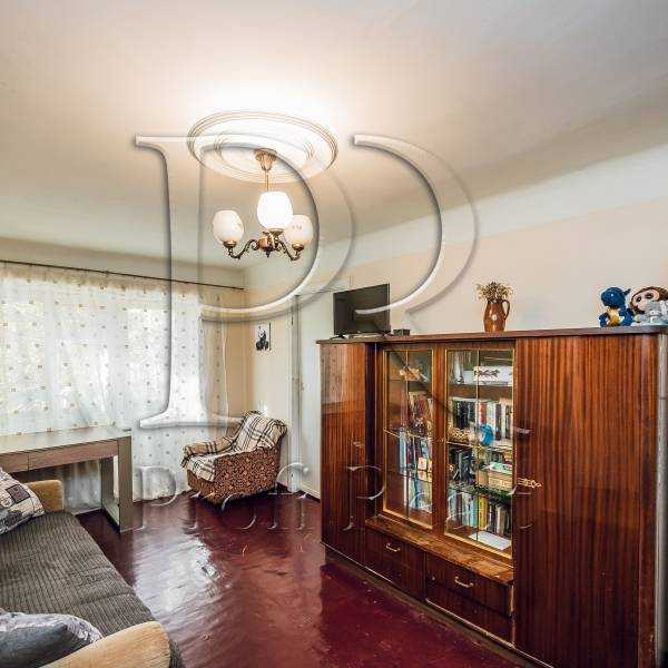 Продаж 3-кімнатної квартири 53 м², Ватутіна вул., 20