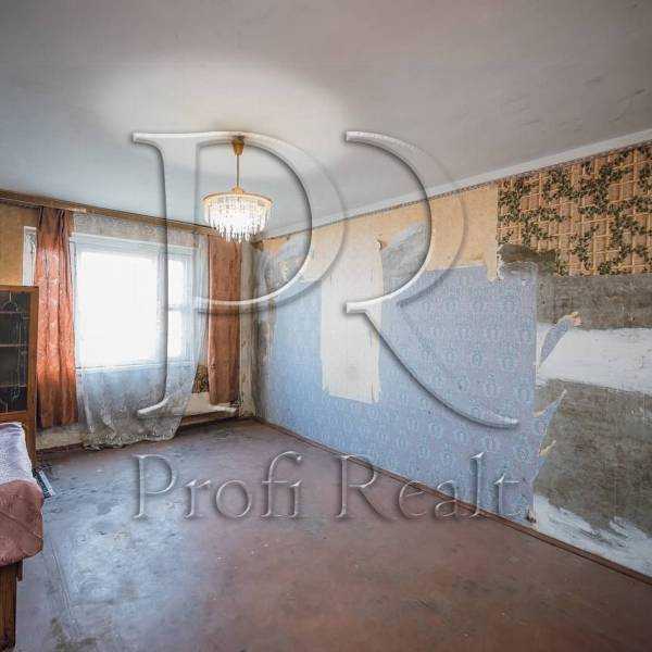 Продаж 1-кімнатної квартири 38 м², Райдужна вул., 43