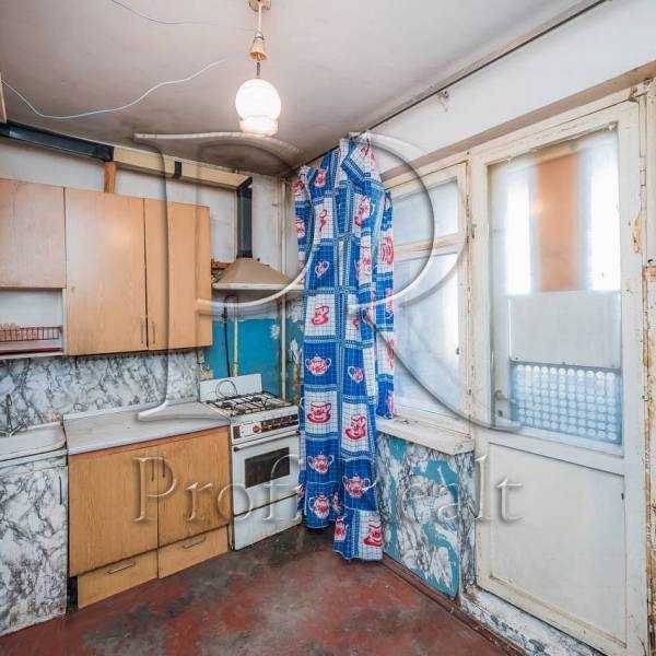 Продажа 1-комнатной квартиры 38 м², Радужная ул., 43