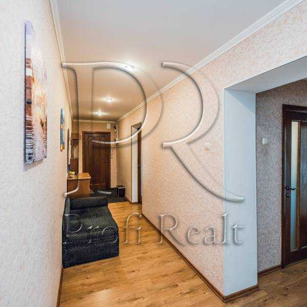 Продаж 3-кімнатної квартири 78 м², Гончарова вул., 16