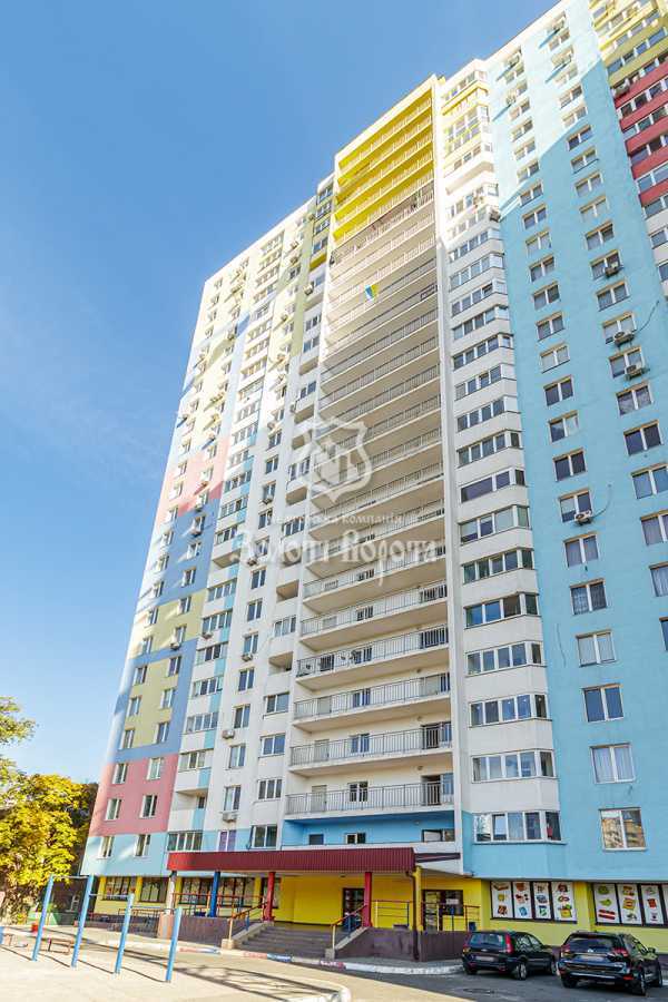 Продажа 1-комнатной квартиры 40 м², Сивашская ул., 12/2