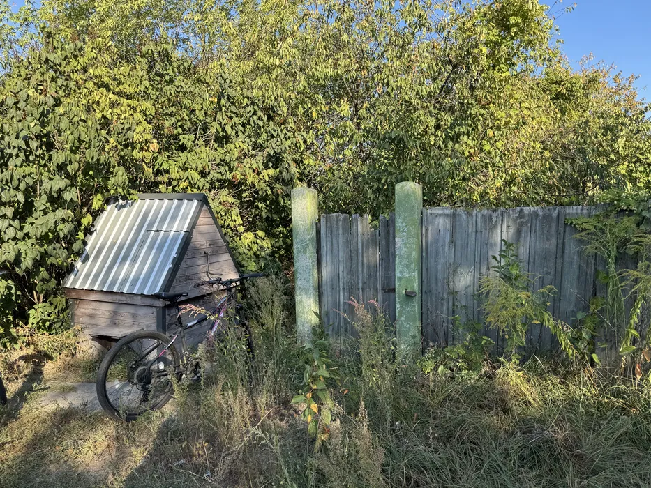 Продаж ділянки під індивідуальне житлове будівництво 15 соток